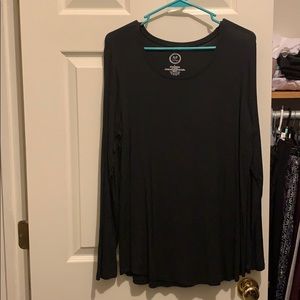 Black long sleeve shirt